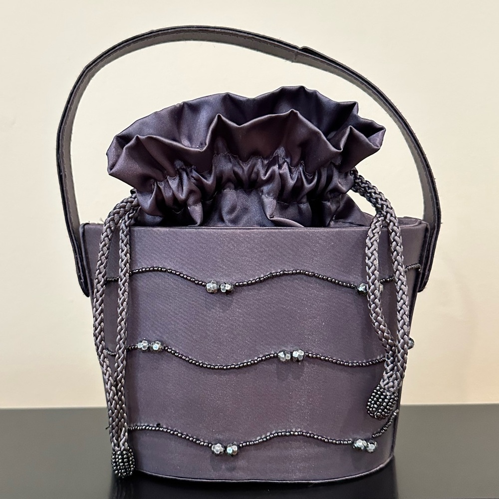 ADORABLE little purse